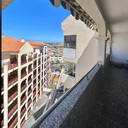Lägenhet Very Spacious 2 Bed In Castle Harbour C203 Los Cristianos (Tenerife)