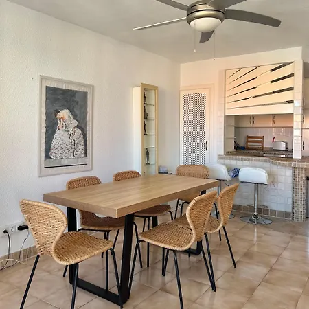 Very Spacious 2 Bed In Castle Harbour C203 アパート *