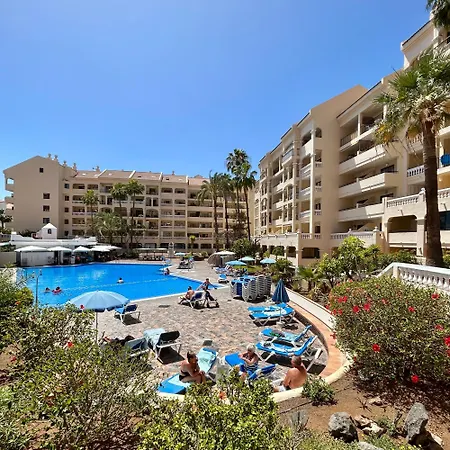 Very Spacious 2 Bed In Castle Harbour C203 ロスクリスティアーノス