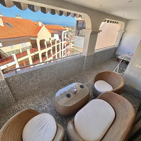 Very Spacious 2 Bed In Castle Harbour C203 * Лос Кристианос
